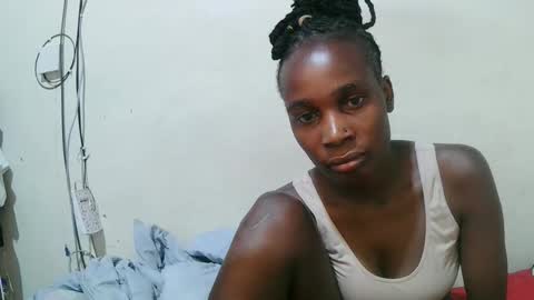 Snapshot of pritty_amber chatting on 04.05.26 pritty_amber online show from 04.05.26