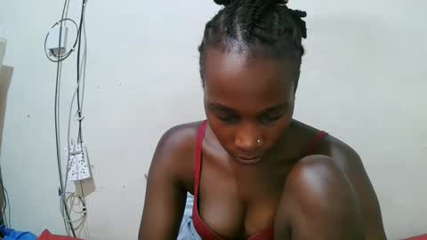 Snapshot of pritty_amber chatting on 04.11.26 pritty_amber online show from 04.11.26