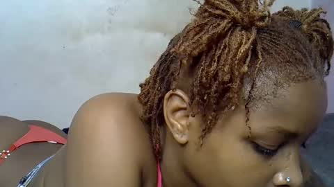 Snapshot of priya_queen chatting on 04.19.26 priya_queen online show from 04.19.26