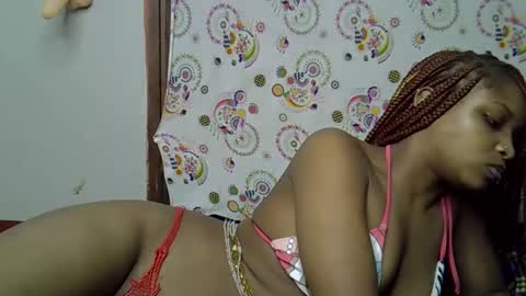 Snapshot of priya_queen chatting on 05.30.26 priya_queen online show from 05.30.26