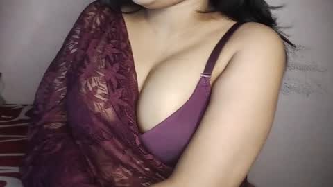 priyu_ online show from 11.26.25