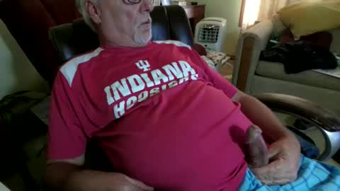 Snapshot of prlbob77 chatting on 11.07.25 prlbob77 online show from 11.07.25