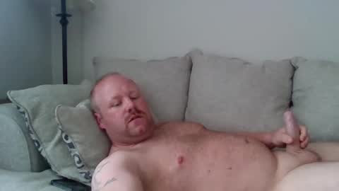 Snapshot of profd19 chatting on 09.18.25 profd19 online show from 09.18.25