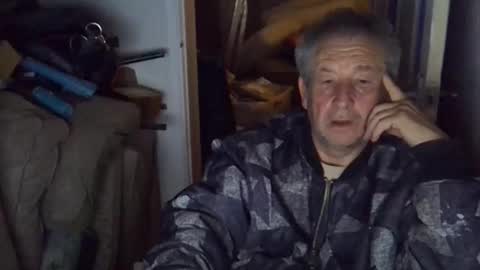 Snapshot of projectorepson chatting on 11.09.25 projectorepson online show from 11.09.25