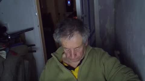 Snapshot of projectorepson chatting on 12.01.25 projectorepson online show from 12.01.25