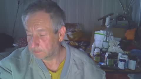 Snapshot of projectorepson chatting on 04.19.26 projectorepson online show from 04.19.26