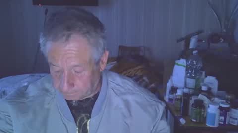 Snapshot of projectorepson chatting on 04.21.26 projectorepson online show from 04.21.26