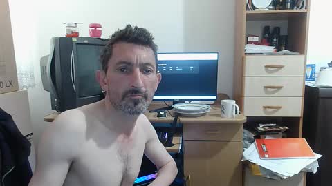 Mariusz online show from 04.19.26