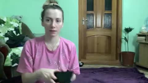 proud sweet 21 online show from 10.22.25