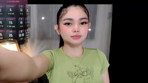 prtty abby03 on ig follow me love online show from 11.23.25