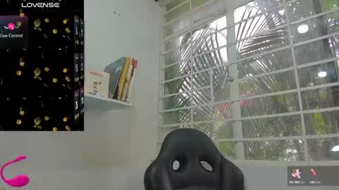 psique_naughty2 online show from 03.05.25