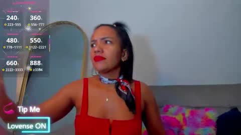 Snapshot of psique_naughty2 chatting on 05.14.26 psique_naughty2 online show from 05.14.26