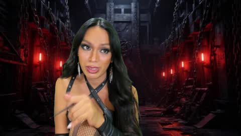 Snapshot of psychiq chatting on 12.10.24 psychiq online show from 12.10.24