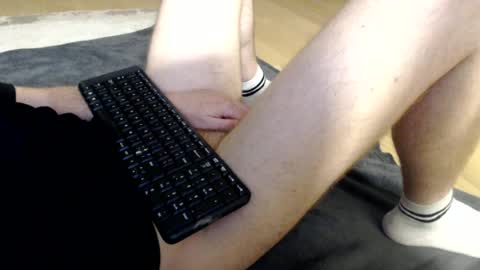 public_train online show from 07.05.26