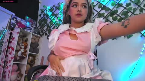 Snapshot of pucaa_ chatting on 01.11.25 Emma Rico   model indep online show from 01.11.25