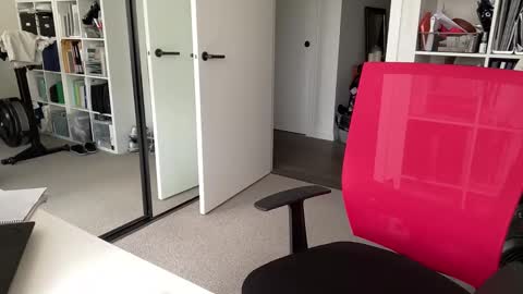 puffiest online show from 04.10.26