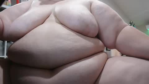 Puggie -  online show from 12.02.24