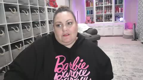 Puggie -  online show from 01.24.25