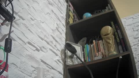 puky_mza online show from 12.19.24