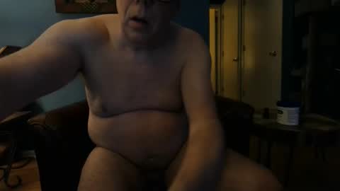 pull_n_it online show from 04.04.26