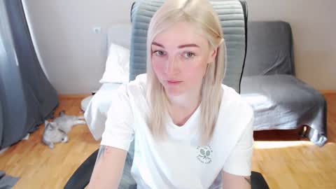 Polly online show from 03.23.26