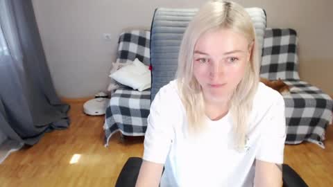 Polly online show from 05.16.26