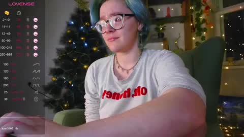 Snapshot of pumbazaebumba chatting on 12.11.24 Alisa lack of vitamin D online show from 12.11.24