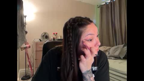 Pumpkin bunny online show from 12.15.25