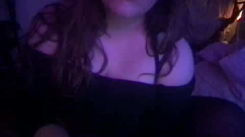 shy chub online show from 10.28.25