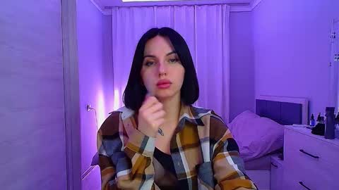 Snapshot of pure_temptation_j chatting on 01.12.26 Julia online show from 01.12.26