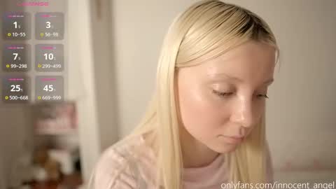 Snapshot of pureangeldolores chatting on 01.04.25 i dont do shows for free. watching here silently and waiting for me to start showing you something for free is useless online show from 01.04.25