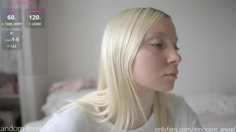 Snapshot of pureangeldolores chatting on 01.17.25 i dont do shows for free. watching here silently and waiting for me to start showing you something for free is useless online show from 01.17.25