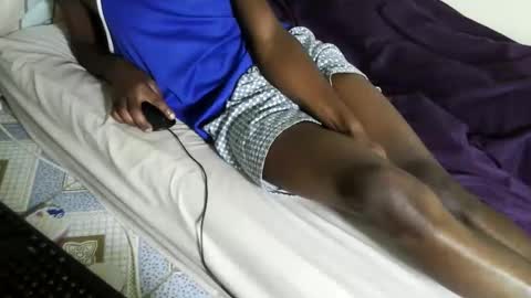 Pureblack  online show from 03.12.26