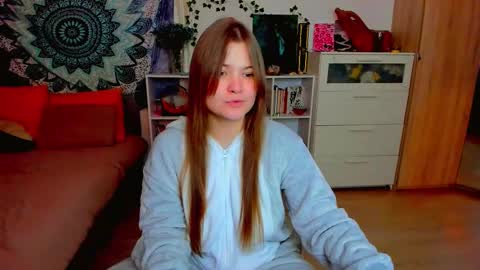 Miss Hanna online show from 11.22.25