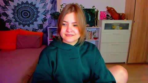 Miss Hanna online show from 11.28.25