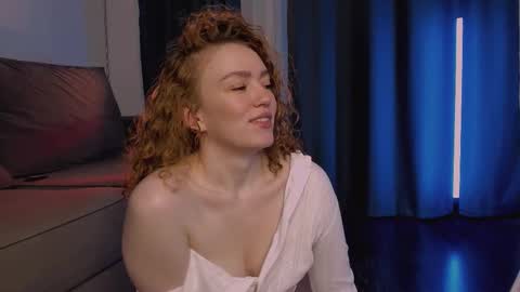 Marie online show from 12.05.25