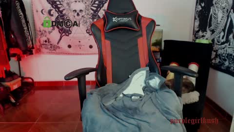 Purplekush Violet punk online show from 01.29.25