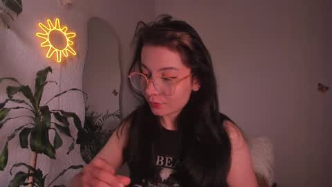 Vero online from Tuesday to Sunday online show from 04.09.26