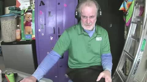 Mark online show from 01.02.25