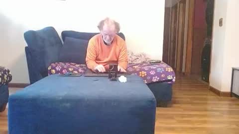 Mark online show from 02.10.26