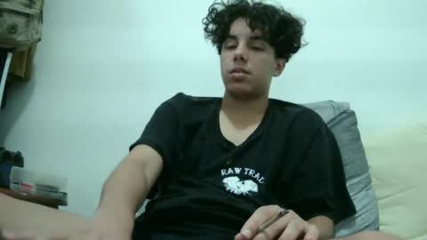 pussyboylui online show from 12.12.24