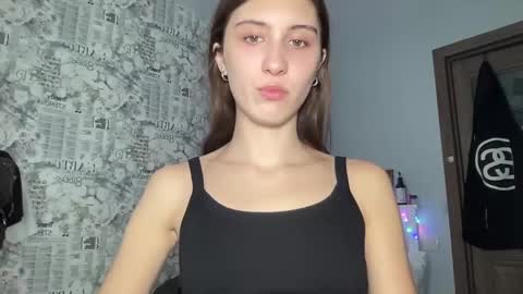 Snapshot of pussygir007 chatting on 02.06.25 pussygirl007 online show from 02.06.25