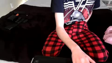 pussylover2182 online show from 12.10.24