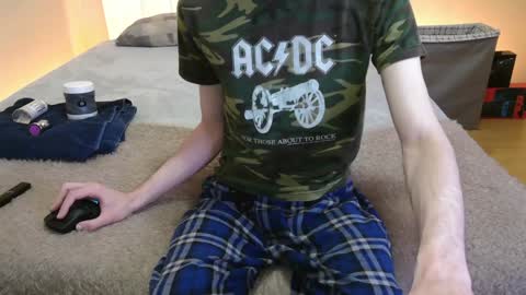 pussylover2182 online show from 12.24.24