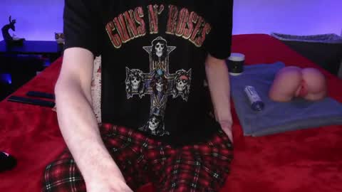 pussylover2182 online show from 03.11.25