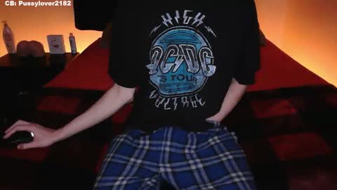 pussylover2182 online show from 11.09.25