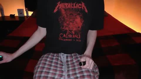 Snapshot of pussylover2182 chatting on 02.27.26 pussylover2182 online show from 02.27.26