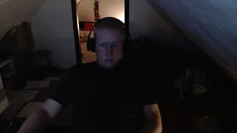 Snapshot of pussylovercb chatting on 05.30.26 pussylovercb online show from 05.30.26