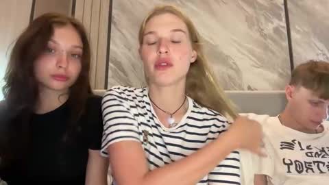 Lina online show from 03.18.26