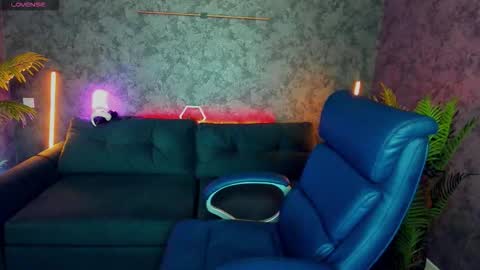 Ellie online show from 11.06.25